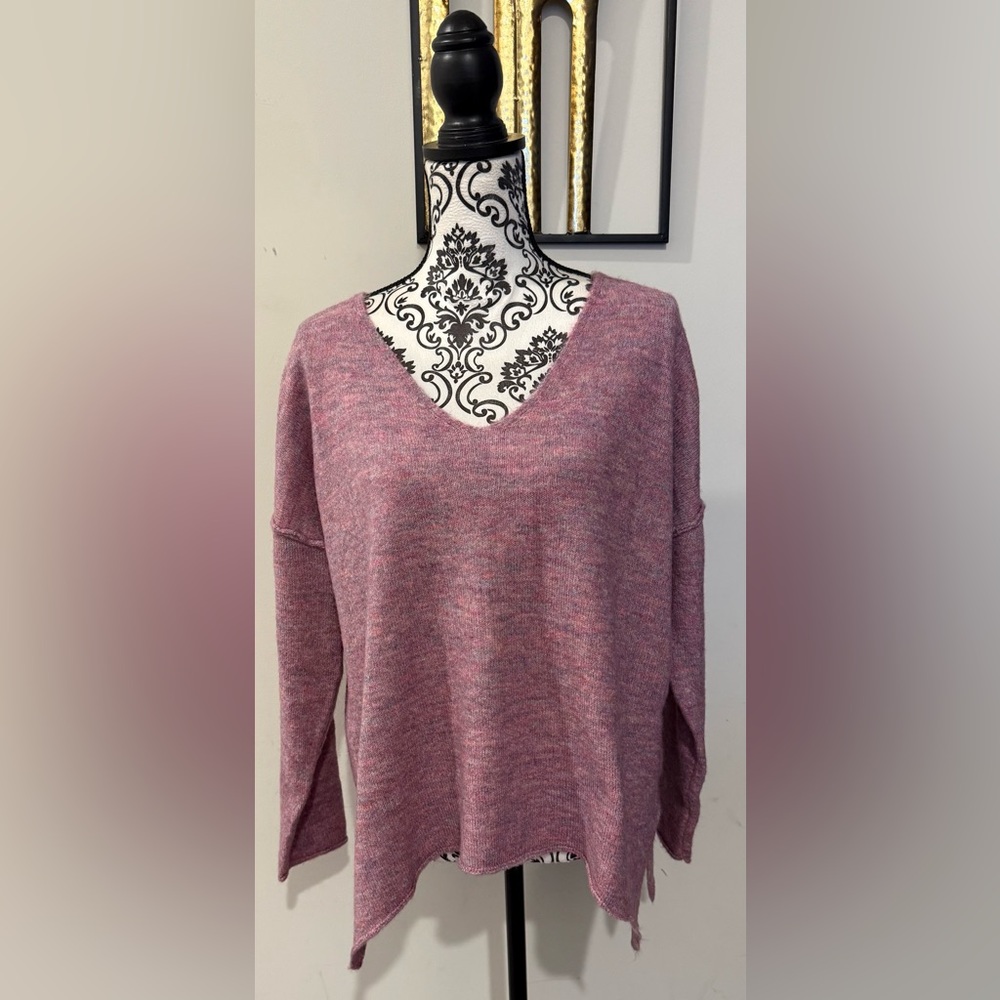 Pinch Women's Pink V-Neck Sweater